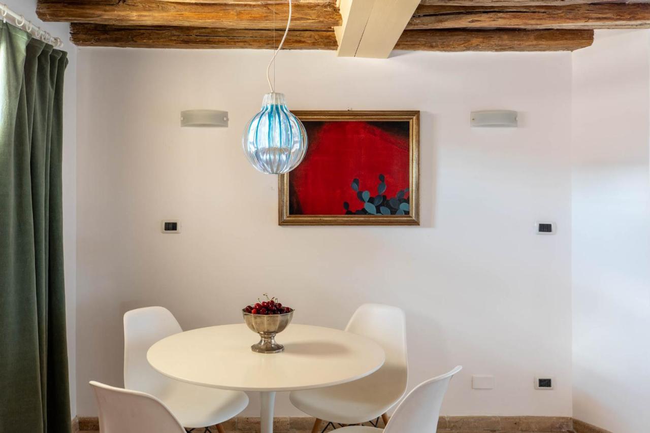 Апартаменти Iflat Penthouse In Campo De' Fiori Рим Екстер'єр фото